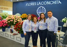Flores la Conchita, grower of (amongst others) calla, alstroemeria, ranunculus, and hydrangea. From left to right Adriana Uribe, Yolanda Vargas, Aura Garcia, and Santiago Restrepo.